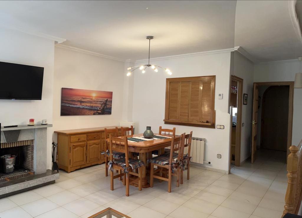 Wonderful Beach House With 2 Pools Villa Calafell Eksteriør bilde